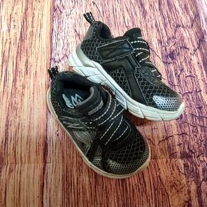 Skechers size 5 baby